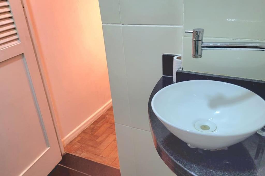 Apartamento Copacabana 2 Quartos 2 Banheiros Garagem Рио-де-Жанейро Экстерьер фото