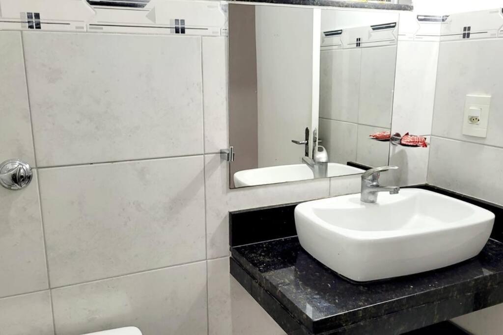 Apartamento Copacabana 2 Quartos 2 Banheiros Garagem Рио-де-Жанейро Экстерьер фото
